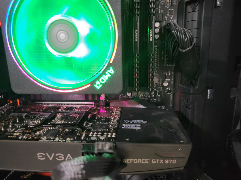 Custom/Gigabyte PC AMD Ryzen 7 3700X 8C, 16GB DDR4, 500GB SSD, 750W PSU _