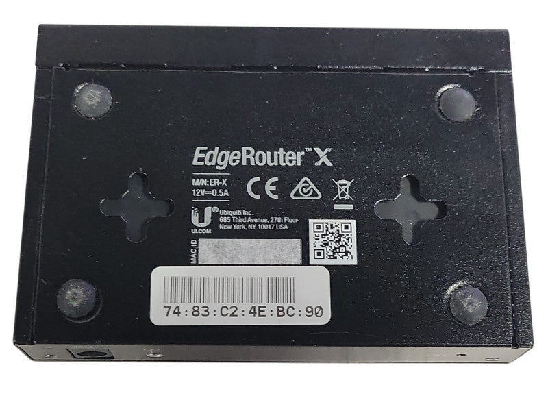 Ubiquiti Networks ER-X EdgeRouter X 5-Port Gigabit Wired Router Q_