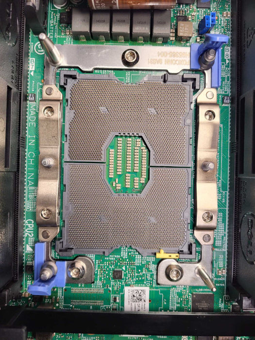 Dell PowerEdge FC640 Barebone Server Blade No CPU/RAM/HDD Q$