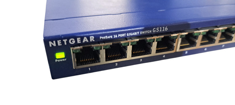 NETGEAR GS116 16-Port Ethernet Switch with ADAPTER