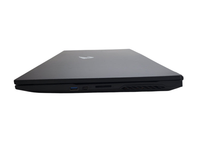 GIGABYTE AORUS 7KB -  i7-10750H 16GB DDR4 256GB NVMe GeForce RTX 2060 % Lap200