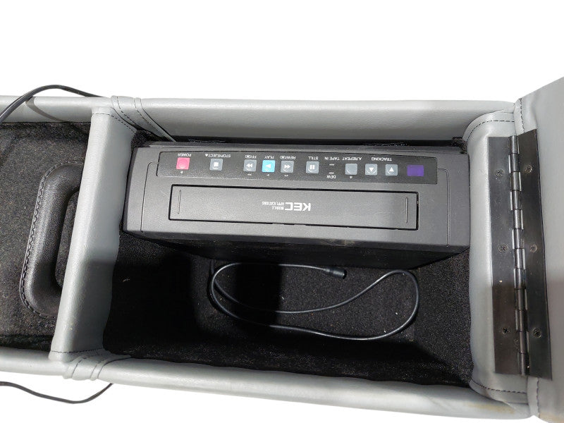 Vintage KEC Mobile Applications VCR CRT 9" TV Built in Travel Case  =