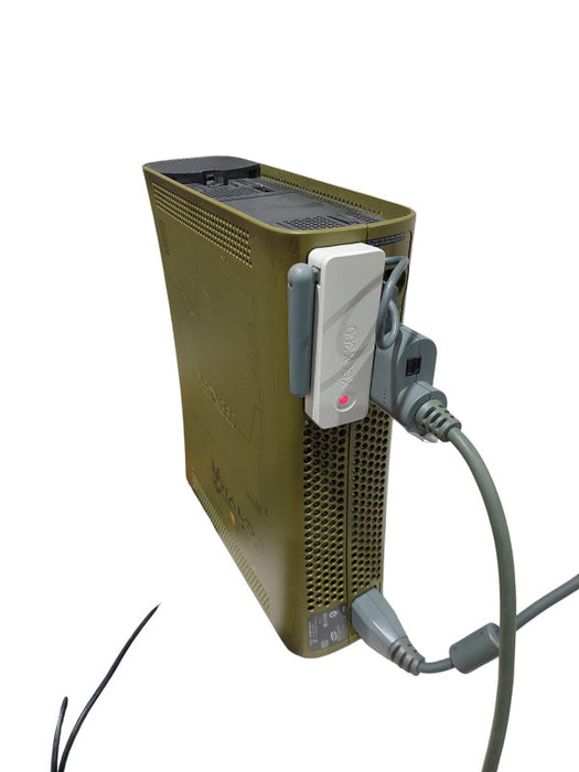 Microsoft Xbox 360 HALO 3 Edition , 2 Black Controllers , Kinect Camera =