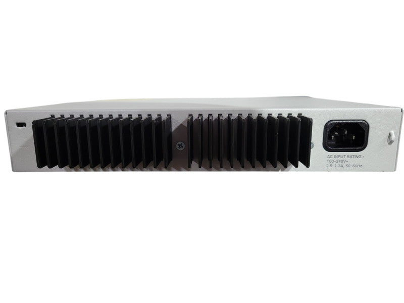 Cisco WS-C2960L-8PS-LL | 8-Port Gigabit PoE+ 2x SFP Silent Managed Switch !