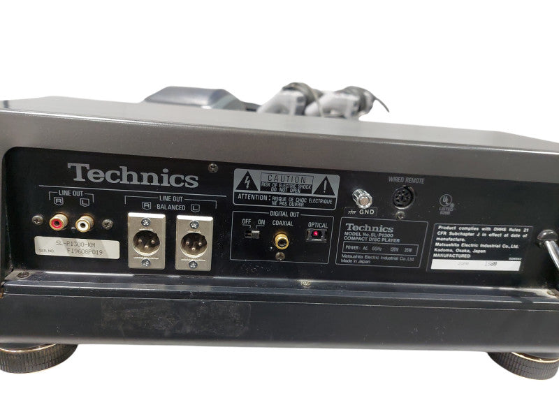 Technics Compact Disc Player Model: SL-P1300 Class AA  =
