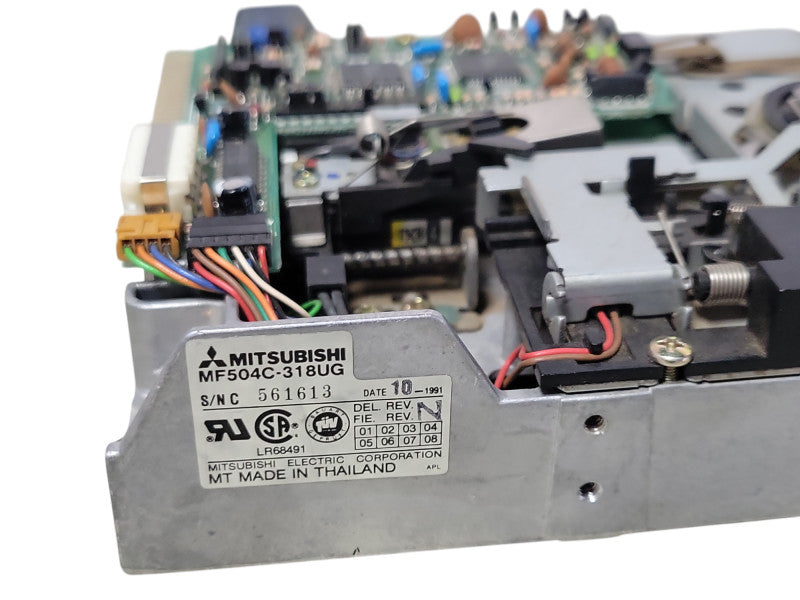 Mitsubishi MF504C-318UG 5.25 Floppy Drive, read _