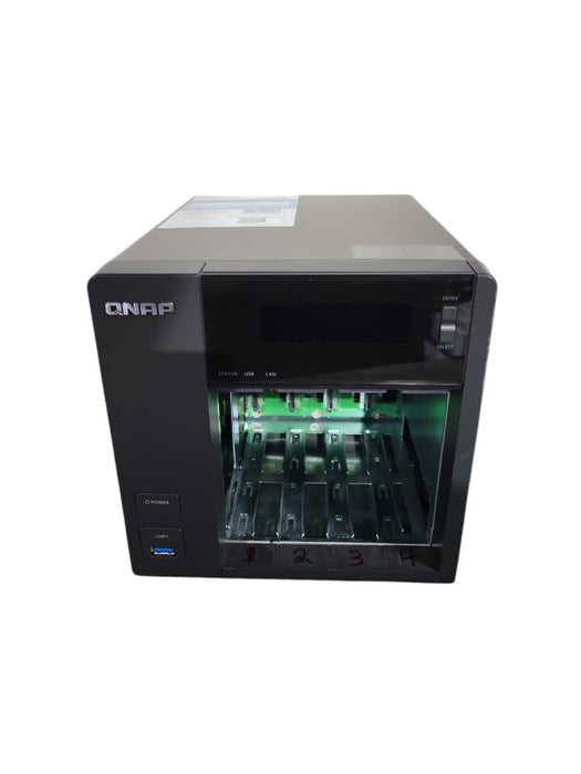 QNAP TS-453 PRO-8G 4 BAY NETWORK ATTACHED STORAGE READ !
