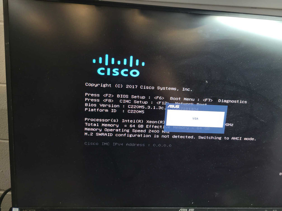 Cisco UCS C220 M5 - 2x Xeon Silver 4108 64GB DDR4 LSI MR 2x1050W PSU %