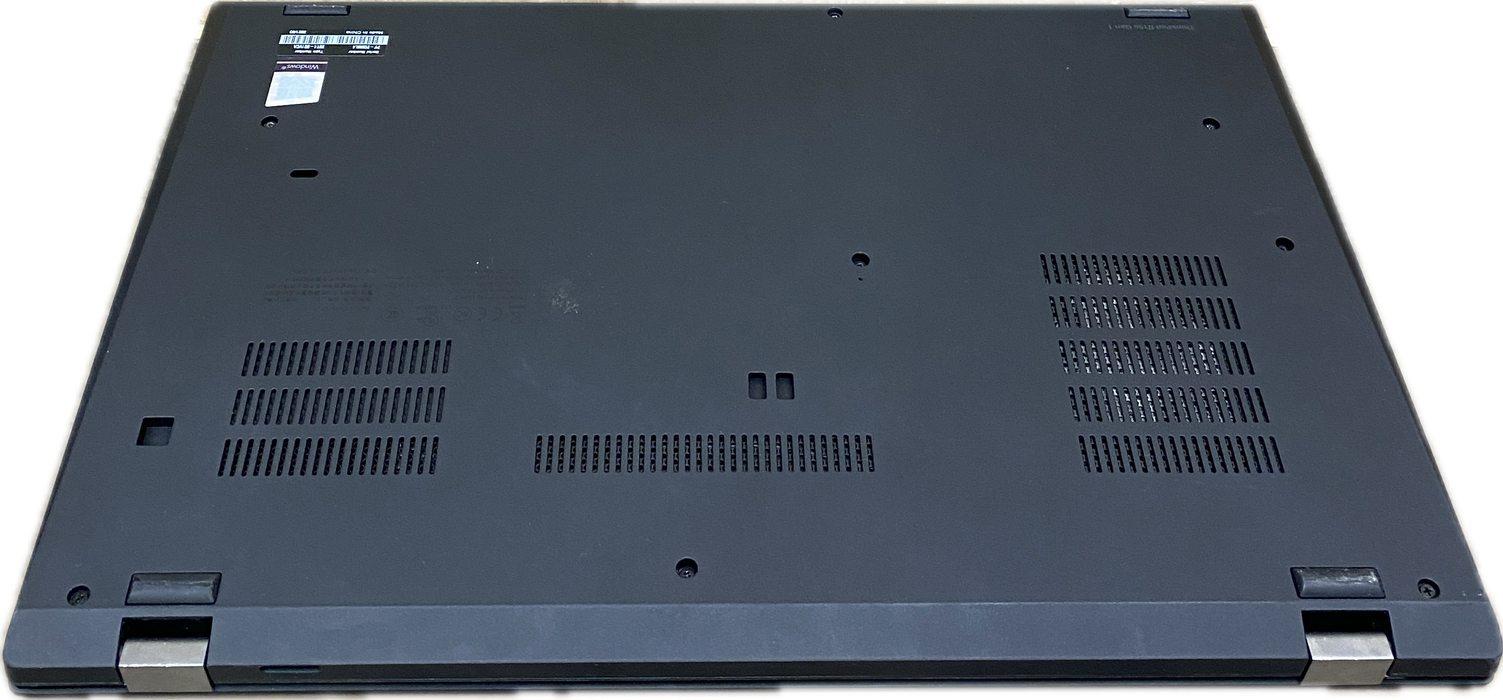 Lenovo ThinkPad P15s i7-10510U QUADRO P520 2GB GPU 16GB RAM 512GB SSD READ  Lap200