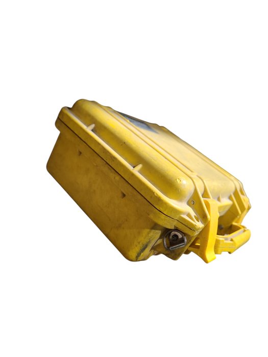UEIX CC-502X Cable Fault Locator