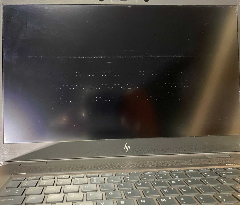 HP ZBook Studio G5 4K i7-8750H QUADRO P1000 4GB GPU 16GB RAM 256GB SSD READ  Lap200
