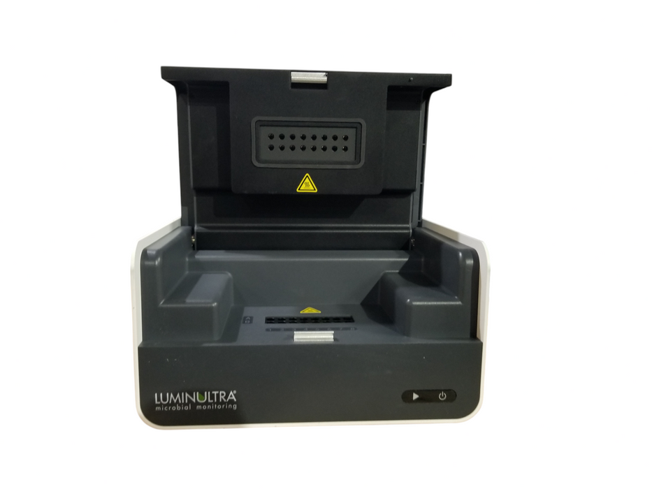 LuminUltra GeneCount Q-16 qPCR Microbial Monitoring System/Display Powers On / Untested