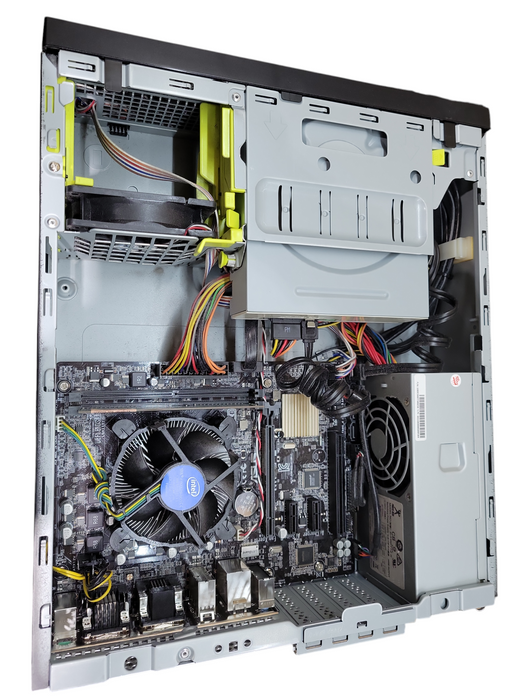 Custom PC ASUS H110M-C i5-6500 @ 3.20GHz 8GB RAM 256GB SSD !