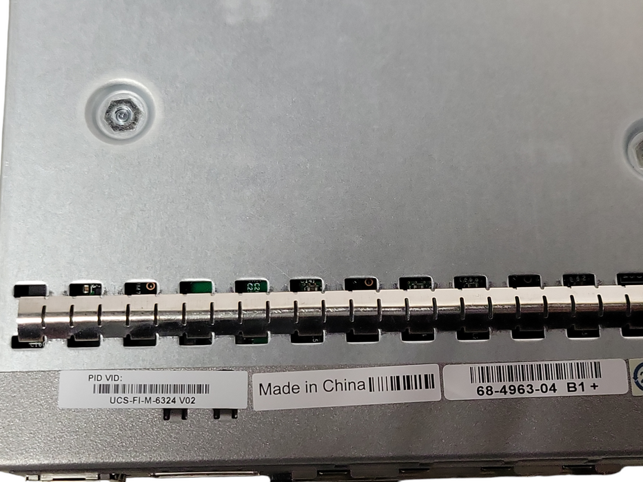 Cisco UCS-FI-M-6324 UCS 6324 Fabric Interconnect for UCS Enclosure Q_