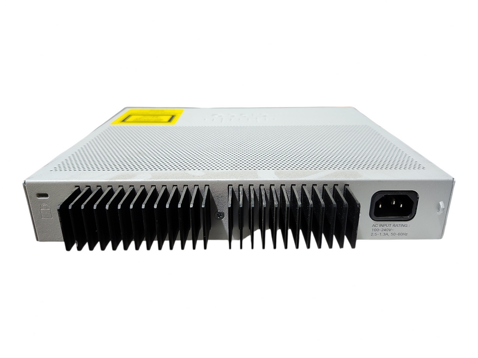Cisco WS-C2960L-8PS-LLv01, 8-Port Gigabit PoE+ 2x SFP Silent Managed Switch