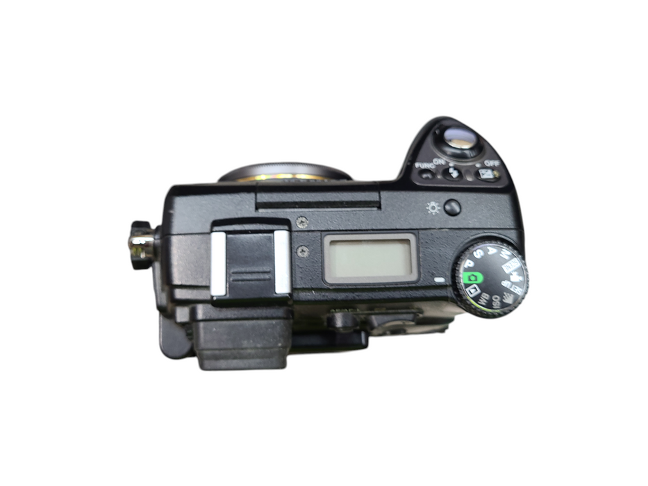 Nikon COOLPIX 8400 8.0MP Digital Camera - Black