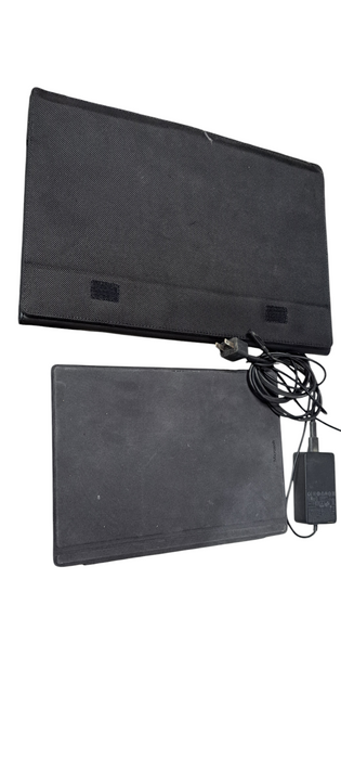 Microsoft Surface 1796  i5-8350U|16GB RAM|250GB SSD  Q