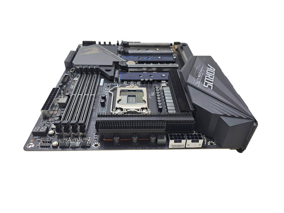 GIGABYTE Z590 Aorus Ultra Intel LGA 1200 ATX DDR4 Motherboard DP w/ I/O )