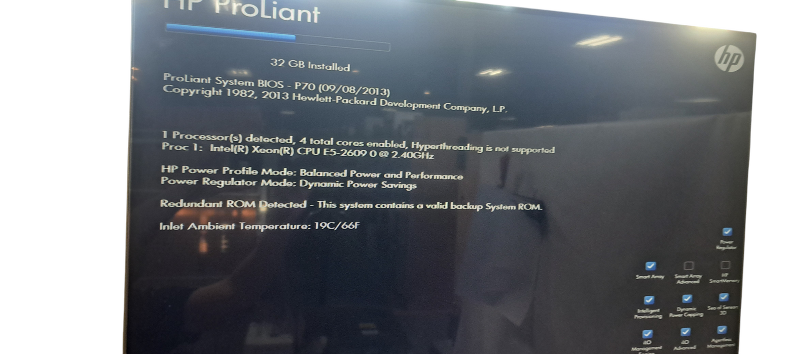 HP ProLiant DL380p Gen8 2U Xeon E5-2609 v2|32GB RAM| P420i| 2x460W PSU