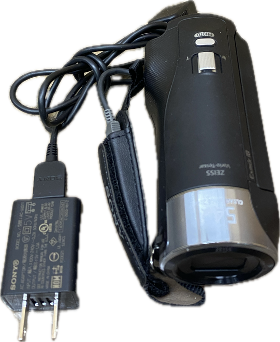 Sony DDR-CX240 Camcorder With Charger