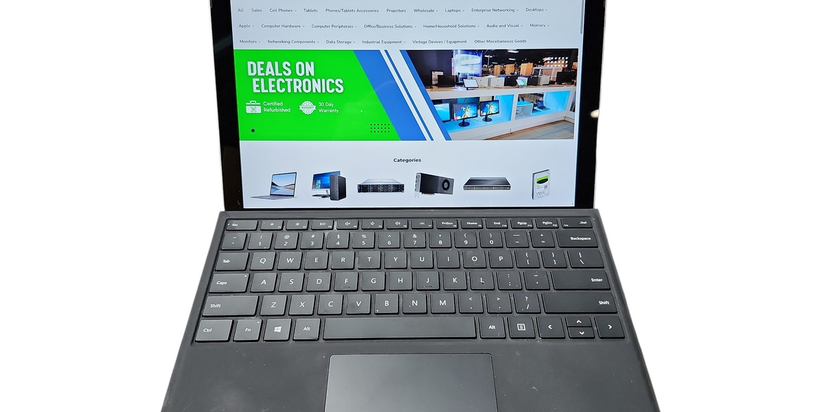 Microsoft Surface Pro 7+, i5-1135G7, 8GB DDR4, 256GB SSD w/ AC