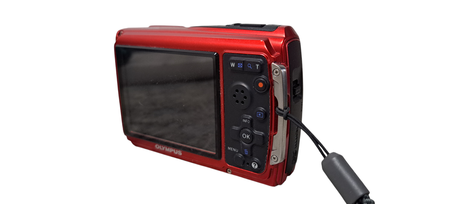 Olympus Tough TG-310 Digital Camera 14MP Waterproof