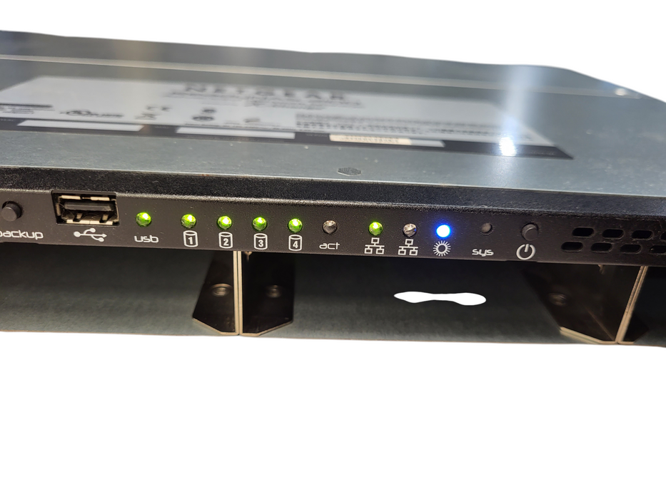 NETGEAR RNRX4420-100NAS READYNAS 2100 ADVANCED NETWORK STORAGE READ $