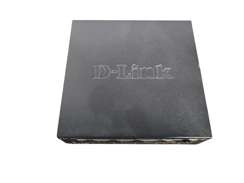 D-Link DGS (DGS-105) 5-Port Gigabit External Switch !