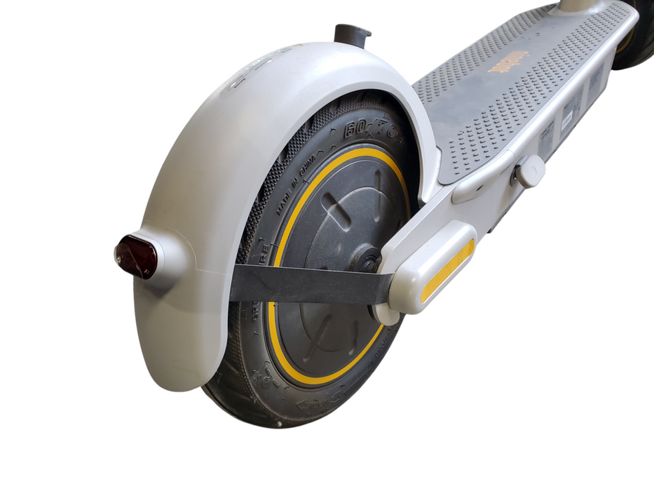 Segway Ninebot Max G30lp Electric Scooter – 40km Range READ
