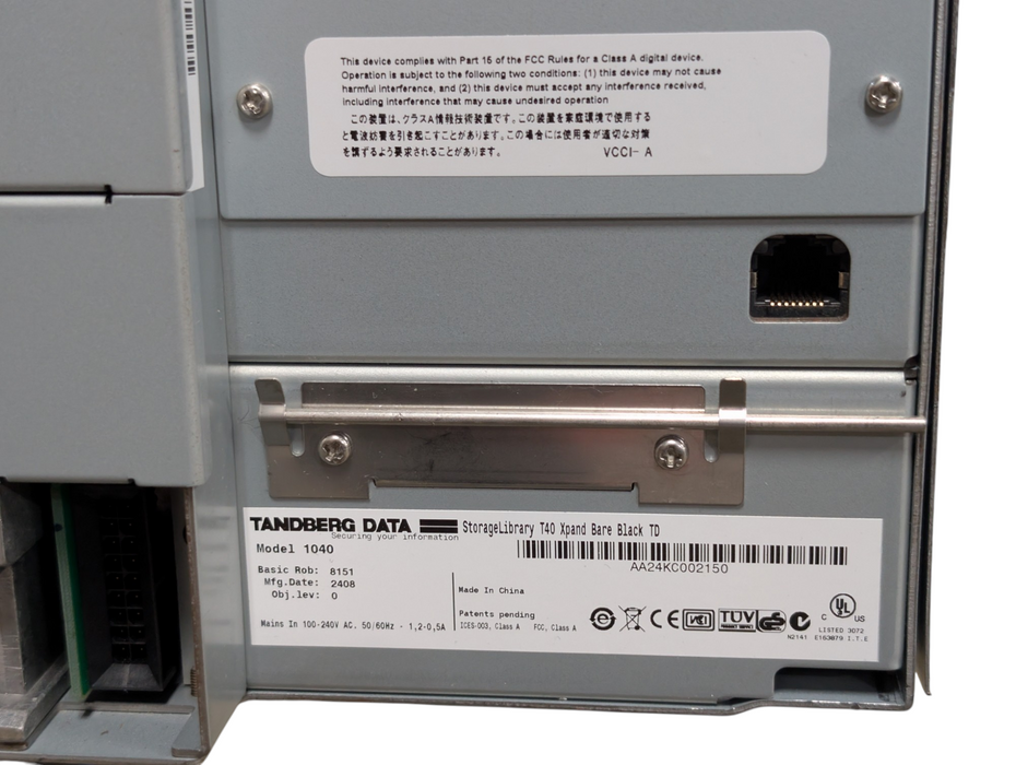 Tandberg Storage Library T40 Tape Storage Library Model 1040 Please READ  -