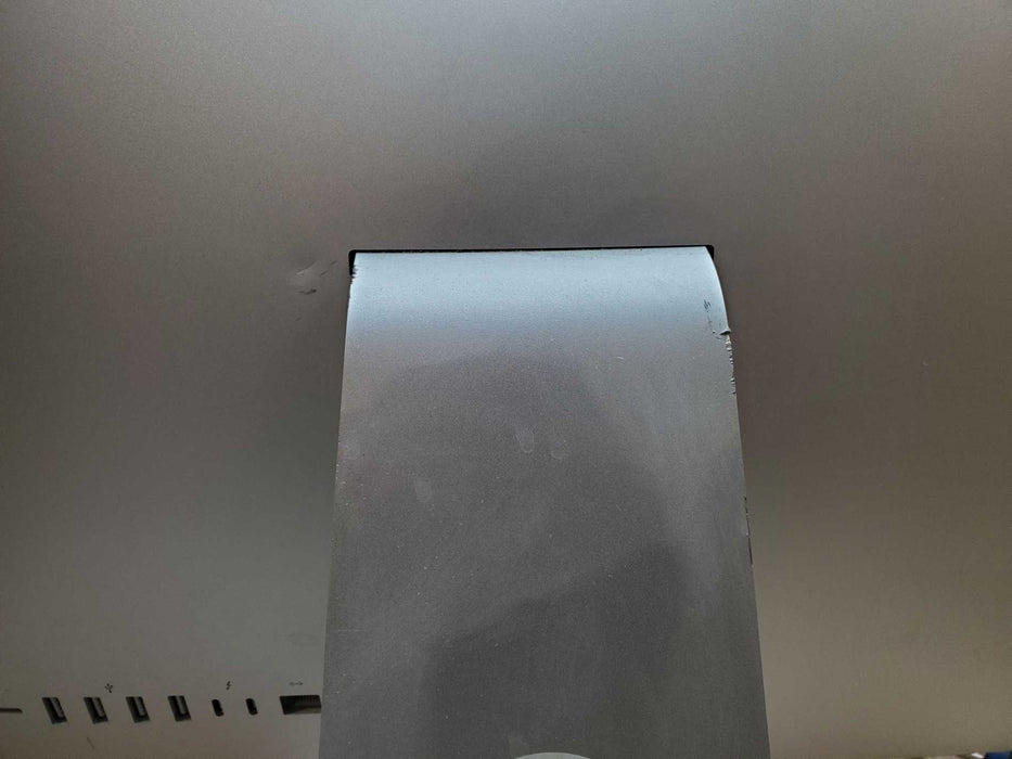 Apple iMac Retina 4K 2019 21.5" A2116, i3-8100 CPU 3.60GHz 8GB RAM 1TB