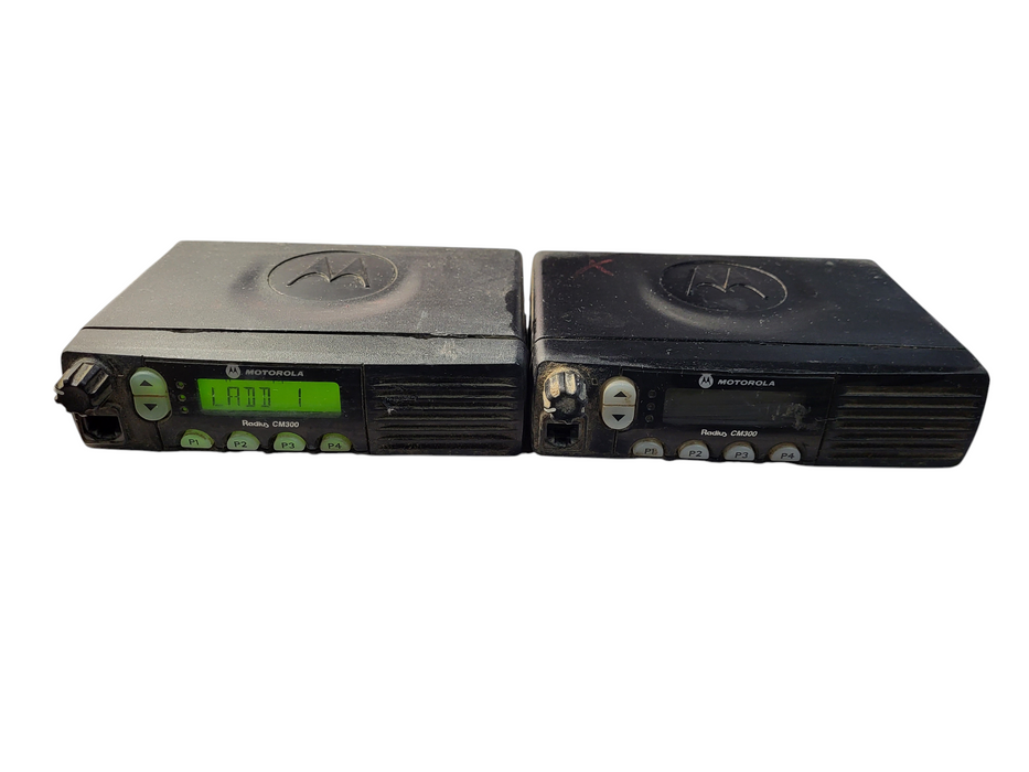 Lot of 2x Motorola Radius CM300 Mobile Radio AAM50KNF9AA1AN READ $