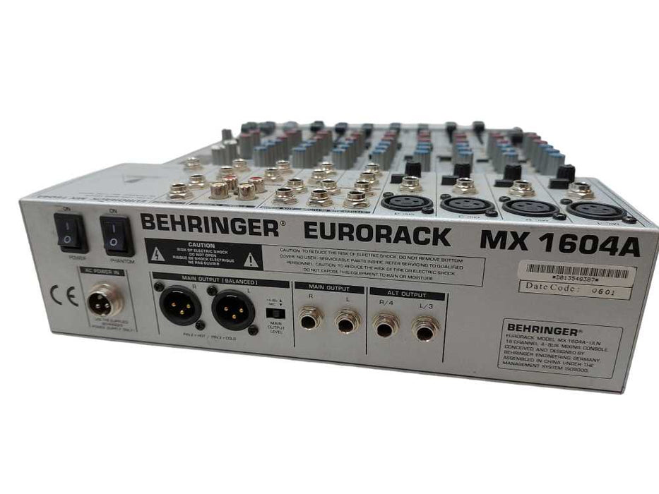 Behringer Eurorack MX 1604A Mixer =