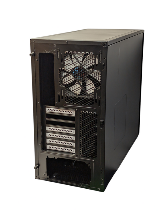 Fractal Design Define R5 Computer Case with 8x 3.5 inch HDD Bays.  -