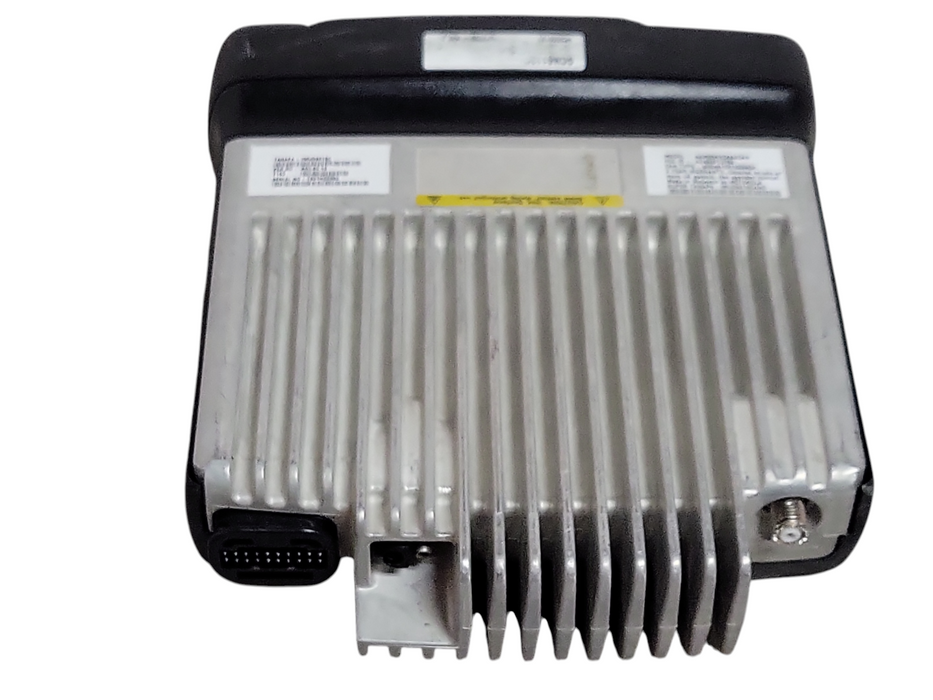 Motorola CDM1250 AAM25KKD9AAAN VHF frequency range of 136–174 MHz 64 Channe _