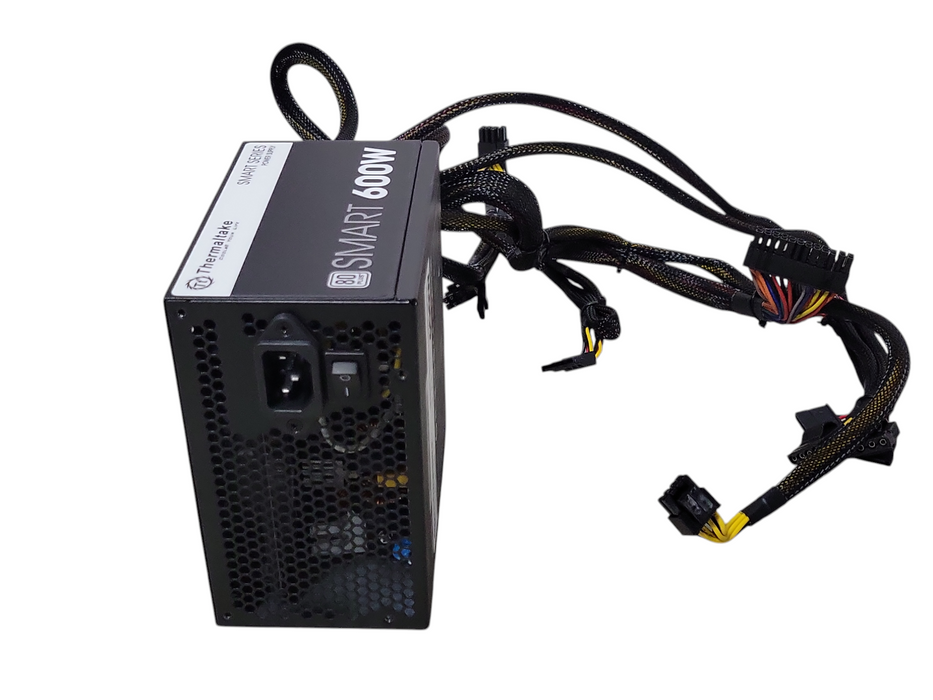 Thermaltake Smart Series Smart Series 600Watt Power supply _
