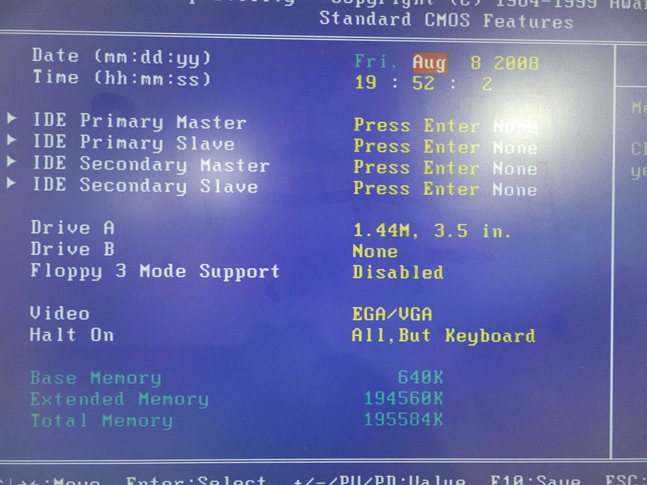 Custom PC SEANIX CS SERIES INTEL CELERON 700MHz !