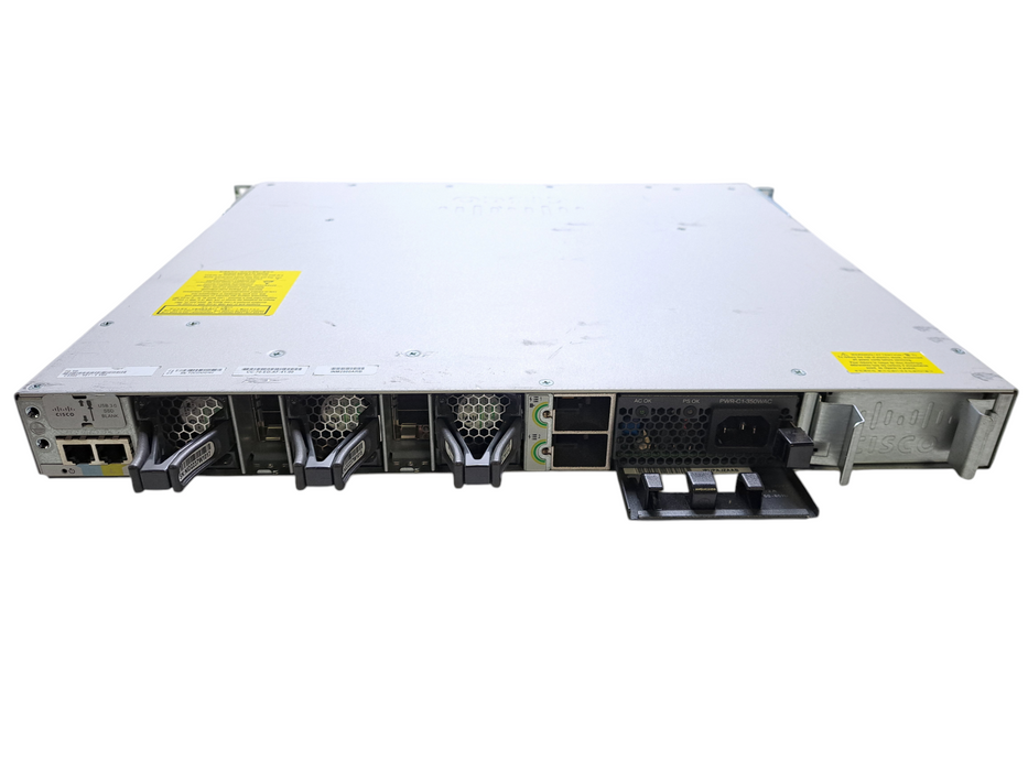 Cisco C9300-48T-E V02 | 48-Port Gigabit L2 Switch w/ C9300-NM-4M 10G Module )