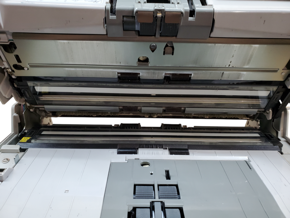 Fujitsu FI-6670 Image Document Scanner - No Trays *READ*