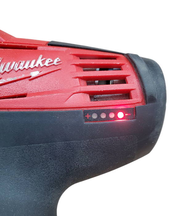 Milwaukee M12 Drill/Driver 2410-20 12V 3/8" (10mm) w/ 1x M12 Battery *READ*