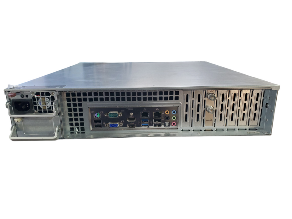 Supermicro CSE-825M C7Q67 I7-3770@3.4GHz 8GB ram NO HDD