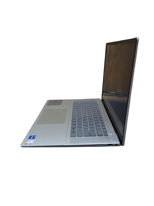 Dell Inspiron 16 5620 GHz i7-1255U @ 4.70GHz 16GB RAM 256 NVMe READ ! Lap200