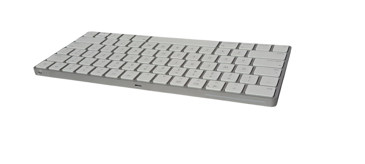 Apple Magic Keyboard Model A1644 — retail.era