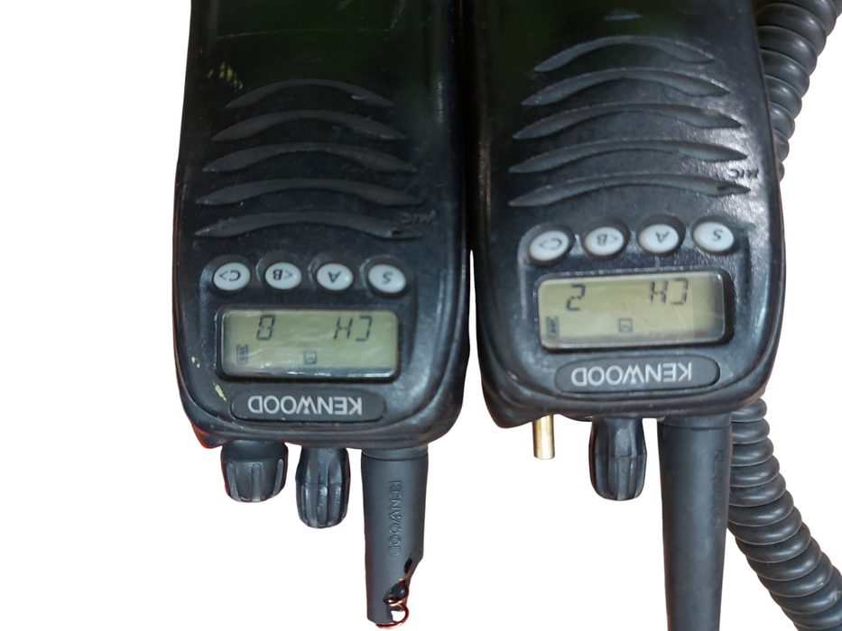 Lot 4x Kenwood tk-3170 + base charger