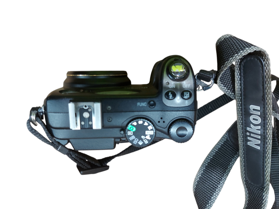 Nikon Coolpix 5400 Digital Camera Untested