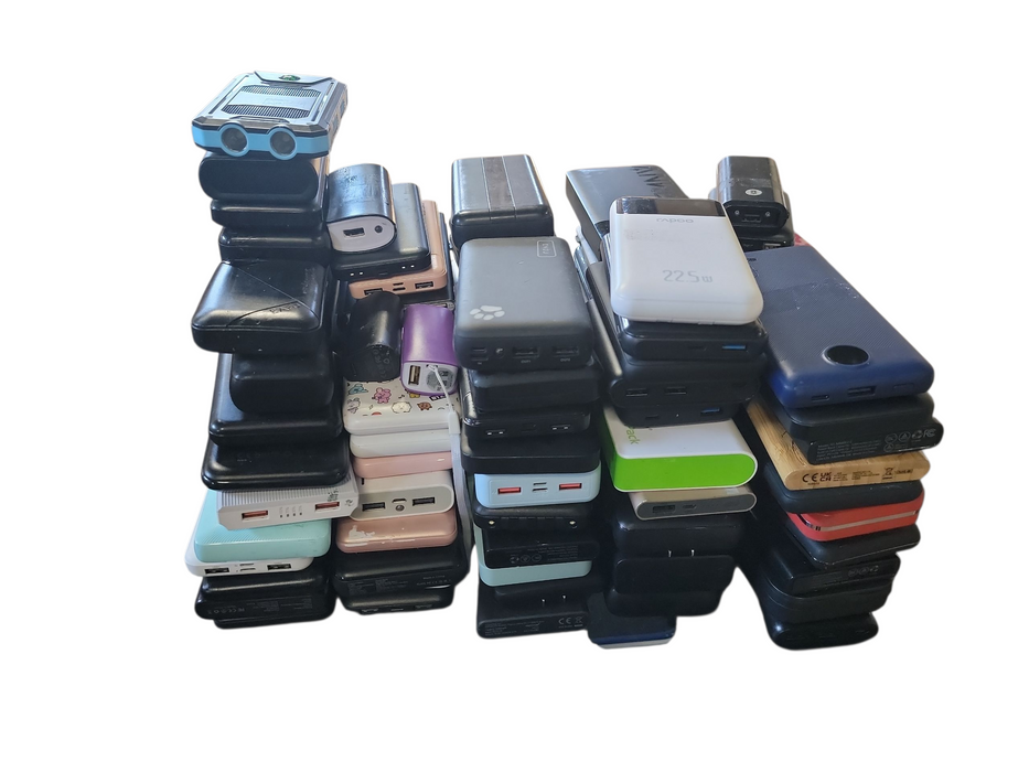 Lot of 100x Power Banks [Assorted Brands]
