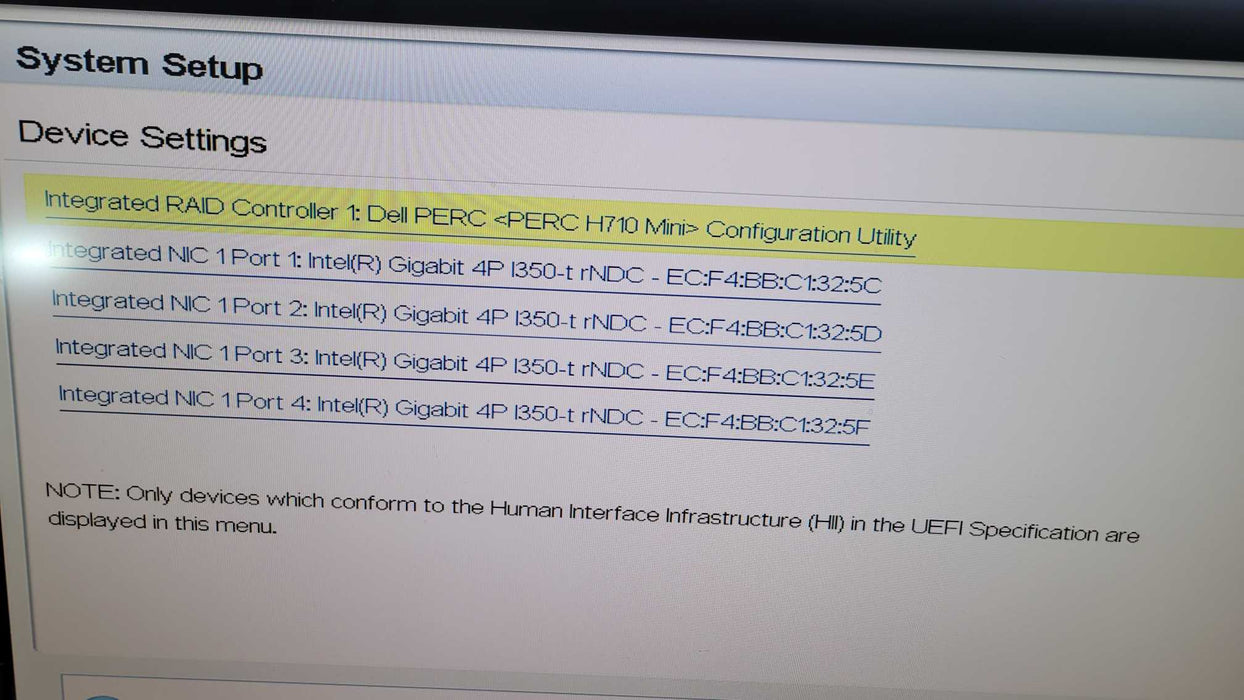 Dell PE R720 - 2x Xeon E5-2643 0 | 32GB RAM | NO HDD | PERC H710 Mini | 2xPSU %