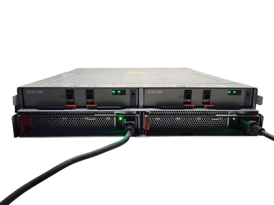 IBM Storwize V5000 w/ 2x 01AC579 Node Controller Q$