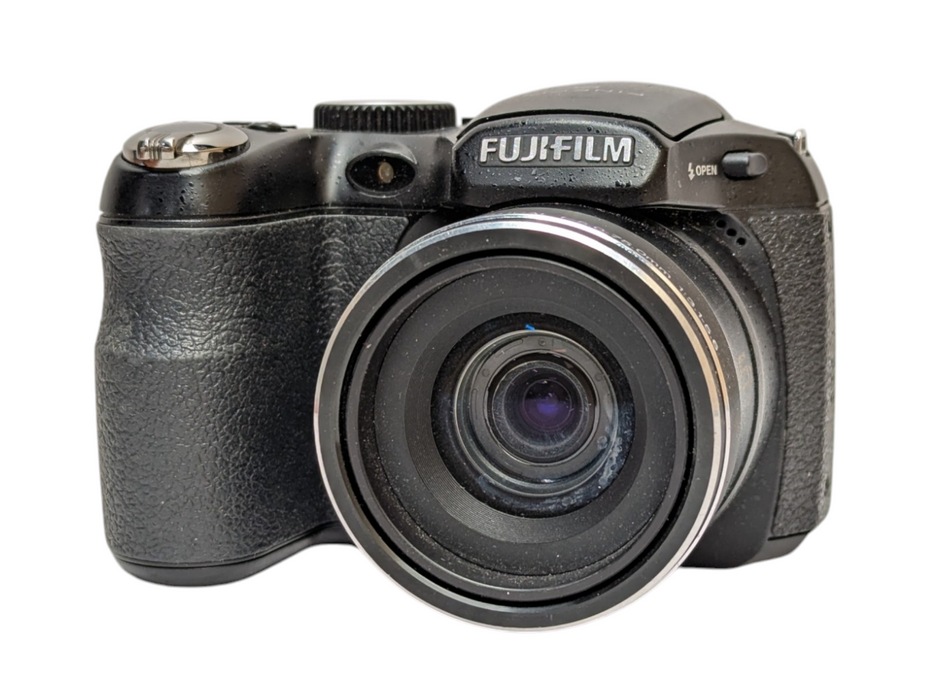 FUJIFILM Digital Camera FinePix S1600 12 Mega Pixel 15x Zoom  Q-