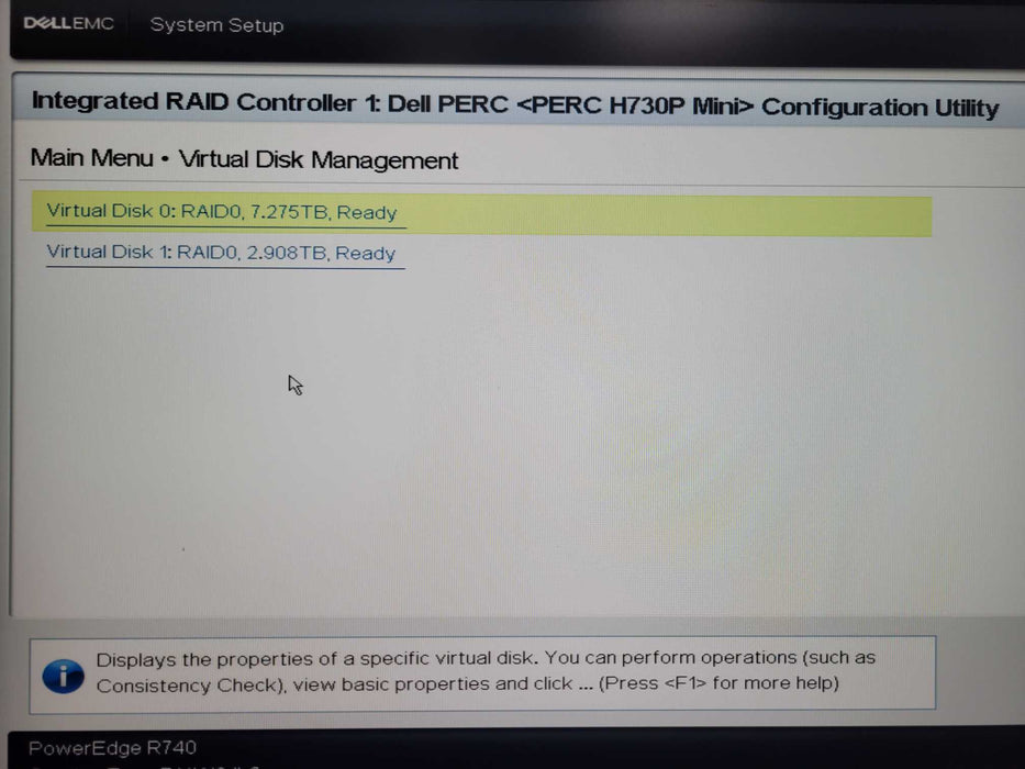 Dell PE R740, 1x Xeon silver 4110, 32GB, 4x 800GB SAS SSD + 4x 2TB SAS, SEE _